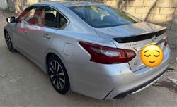 نيسان ألتيما